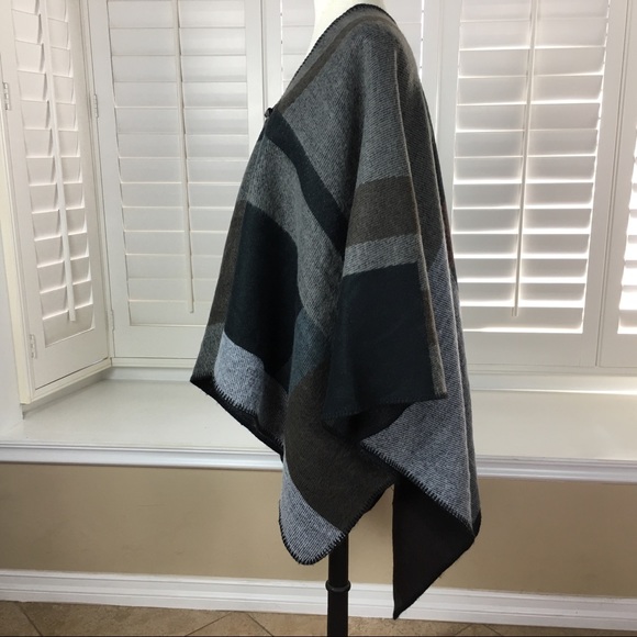 Steve Madden Plaid Cape Poncho Coat Lagenlook SML - Picture 3 of 6